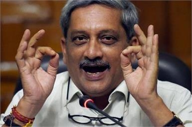 ಸರ್ಜಿಕಲ್ ದಾಳಿಯ ಸಾಕ್ಷ ಕೇಳಿದವರ ವಿರುದ್ಧ ರಕ್ಷಣಾ ಸಚಿವರಿಂದ ವಾಗ್ದಾಳಿ